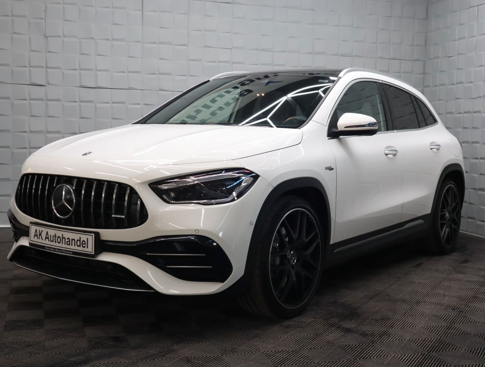 Mercedes-Amg GLA 45 4MATIC+ 2020