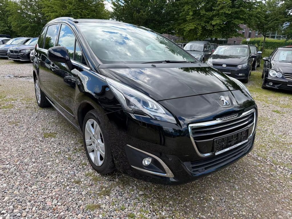 Peugeot 5008 2016