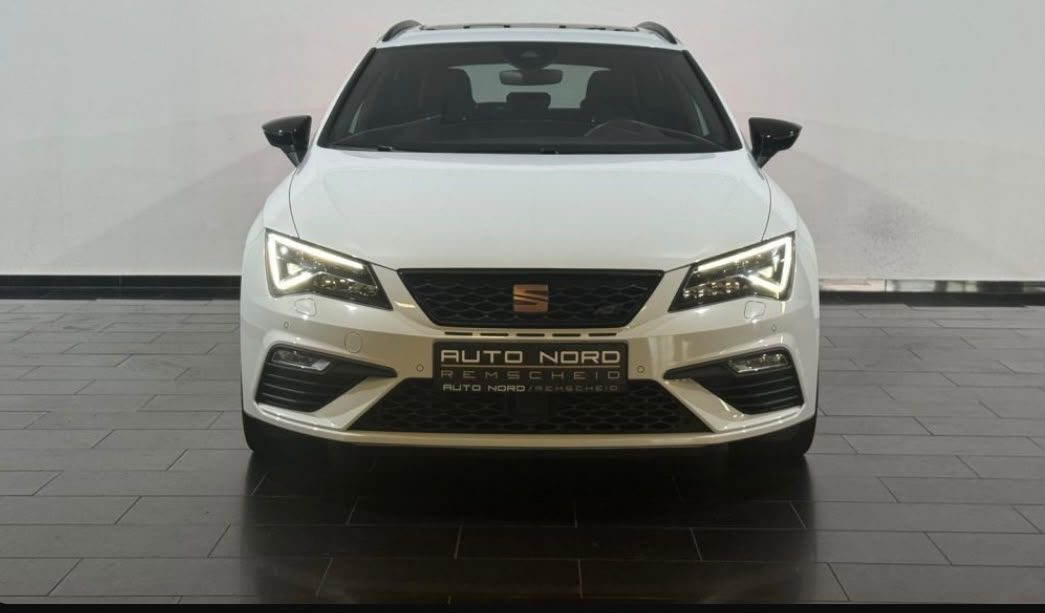 Seat Leon Cupra 300 ST
