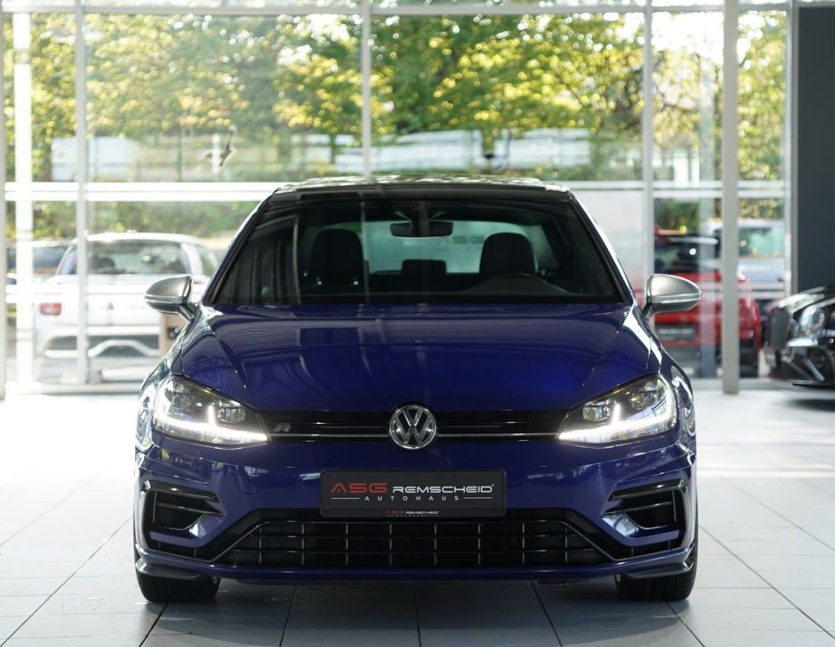 Volkswagen Golf 7 R