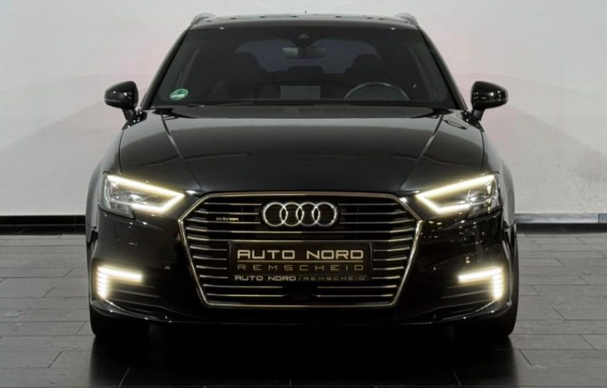 Audi A3 e-tron S Line