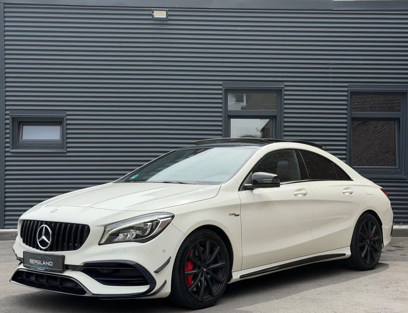 Mercedes-Benz CLA 45 AMG Pano 2016