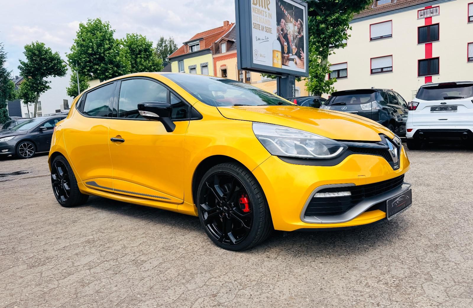 Renault Clio IV RS 1.6 Turbo EDC