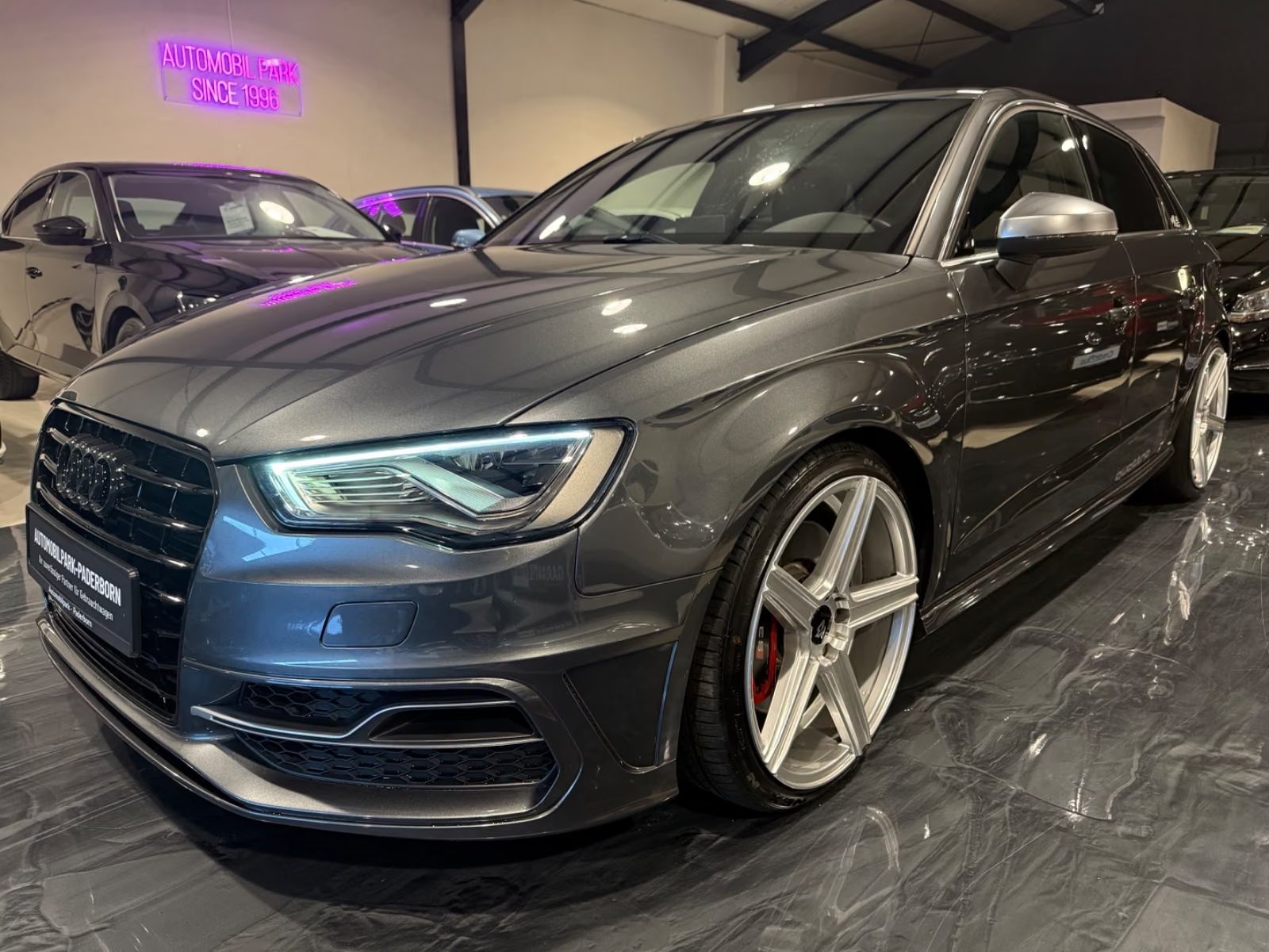Audi S3 quattro 2016