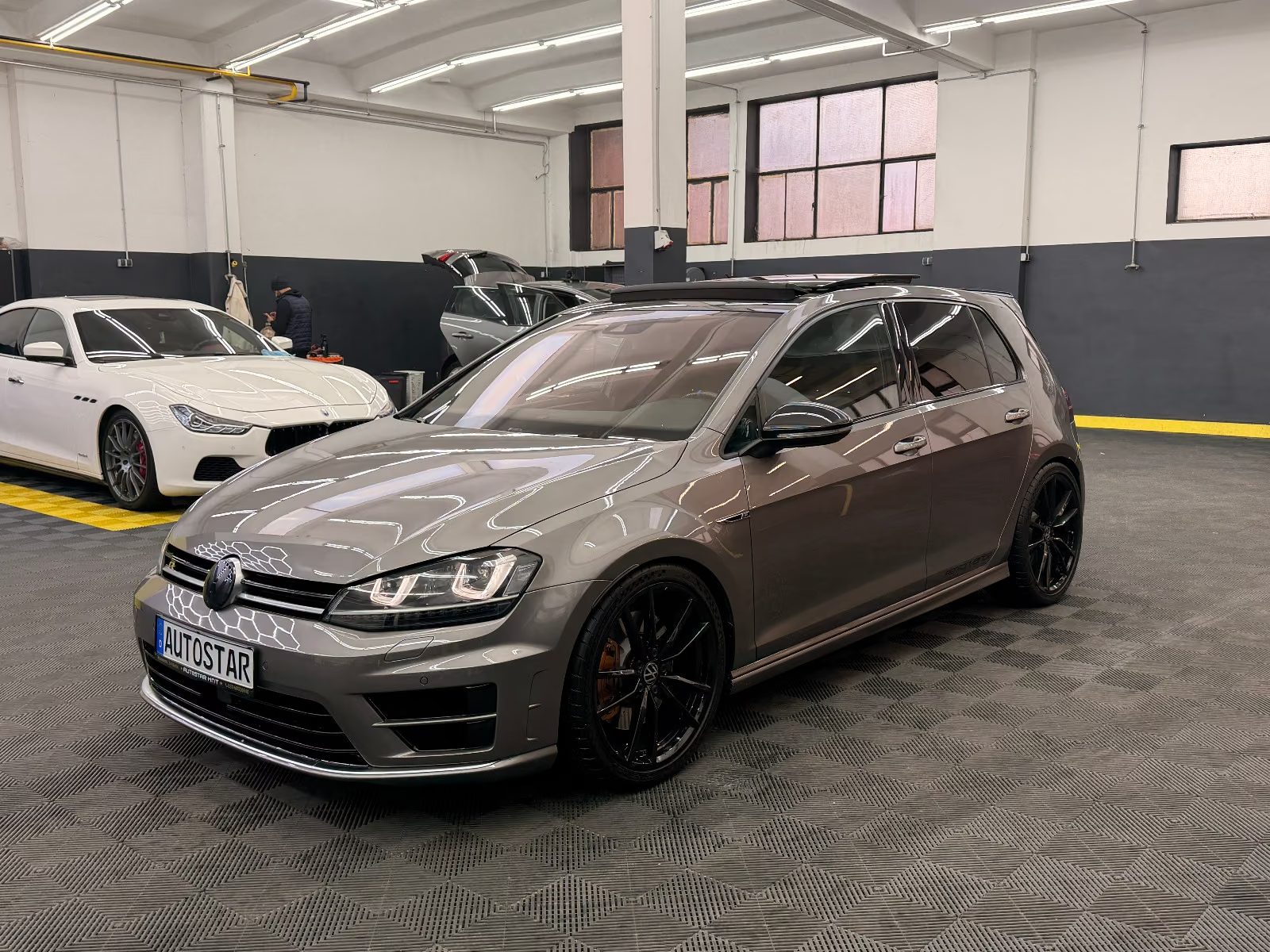 Volkswagen Golf VII R 4Motion
